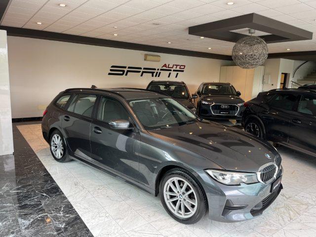BMW 318 iA Touring Business Advantage StepTronic 156cv
