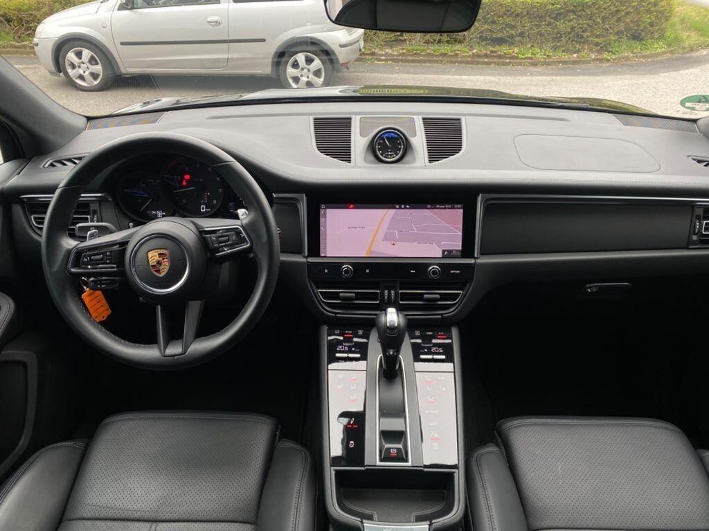 Porsche Macan 2.0 Turbo Benzina Nuovo modello 265cv Panorama