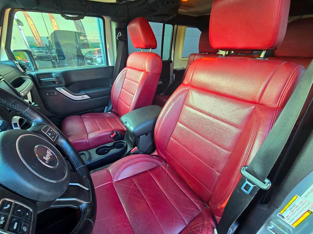 Jeep Wrangler UNLIMITED 2.8 CRD 200CV SAHARA