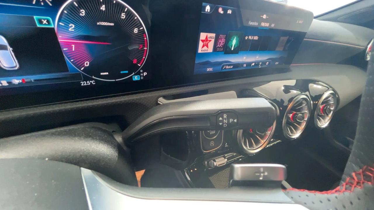 Mercedes-benz A 180 Automatic AMG Line Premium