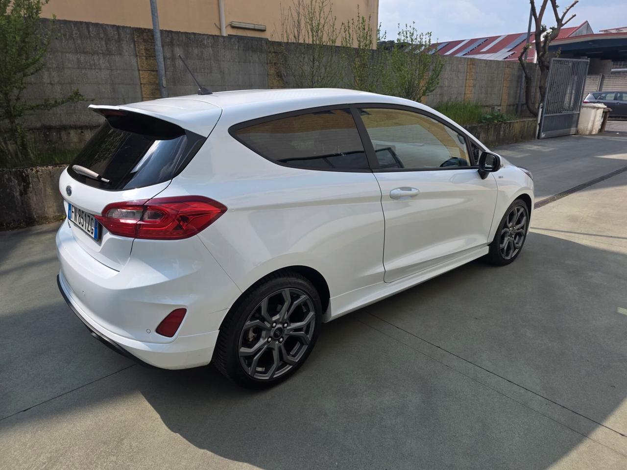 Ford Fiesta 1.0 Ecoboost 100 CV 3 porte ST-Line