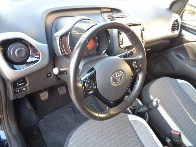 Toyota Aygo 1.0 VVT-i 72 CV 5 porte x-play