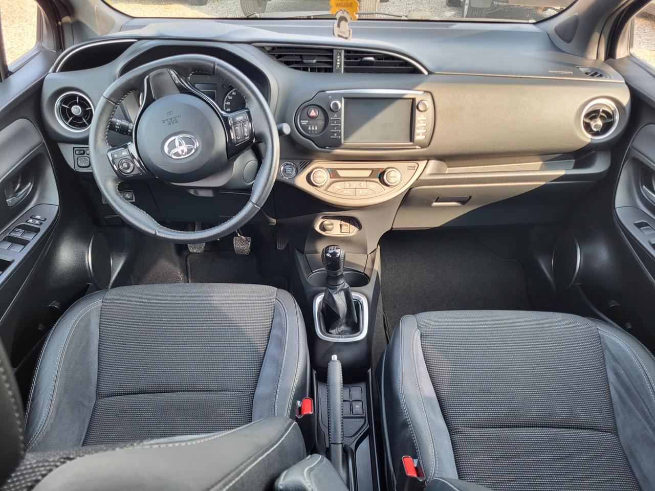 Toyota Yaris 1.0 5 porte Business