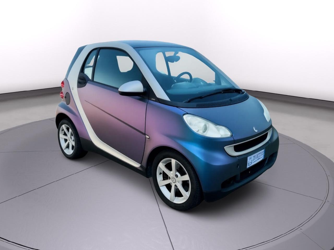 Smart ForTwo 1.0 passion anno 2010 segna 300.000km