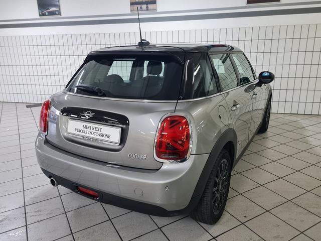 Mini Cooper 1.5 TwinPower Turbo Cooper Business XL