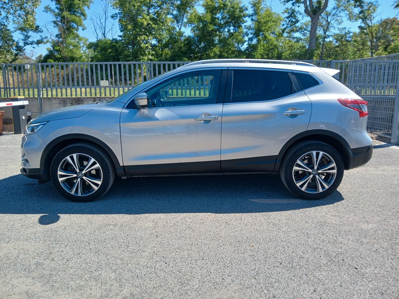 Nissan Qashqai 1.5 dCi Visia
