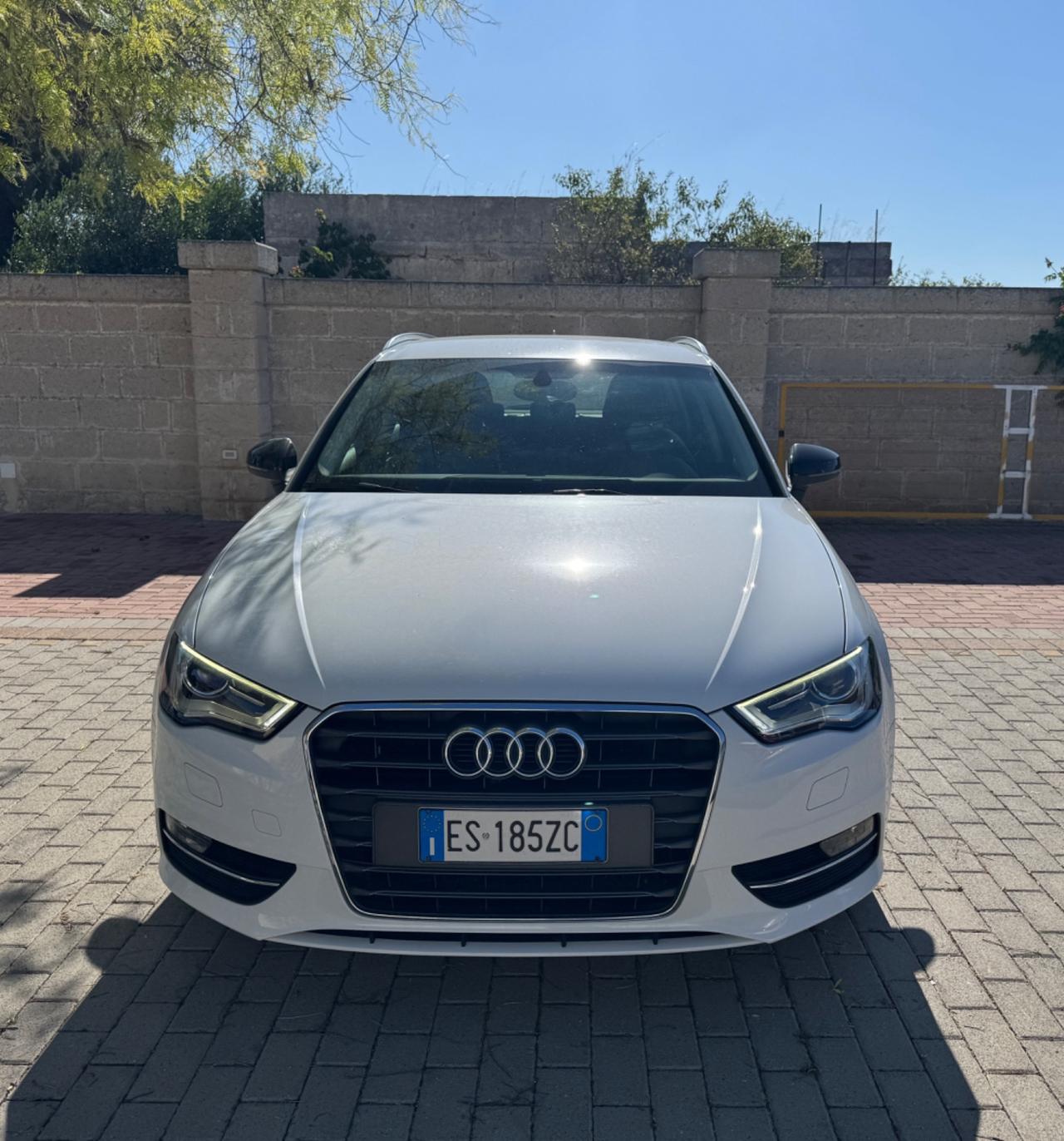 Audi A3 1.6 TDI 105 CV S tronic SPORT