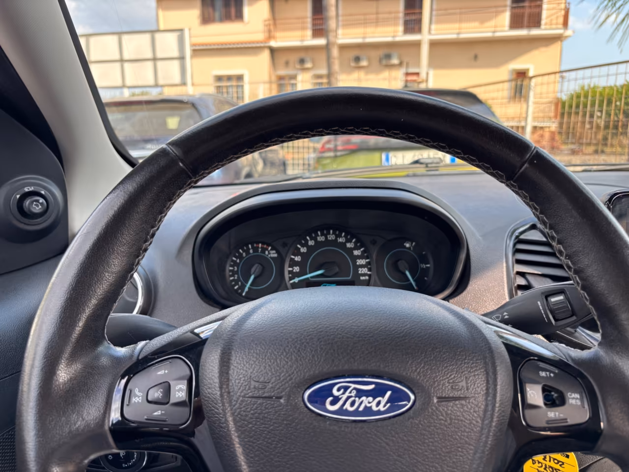 FORD KA+ 1.2 85CV VERSIONE ULTIMATE