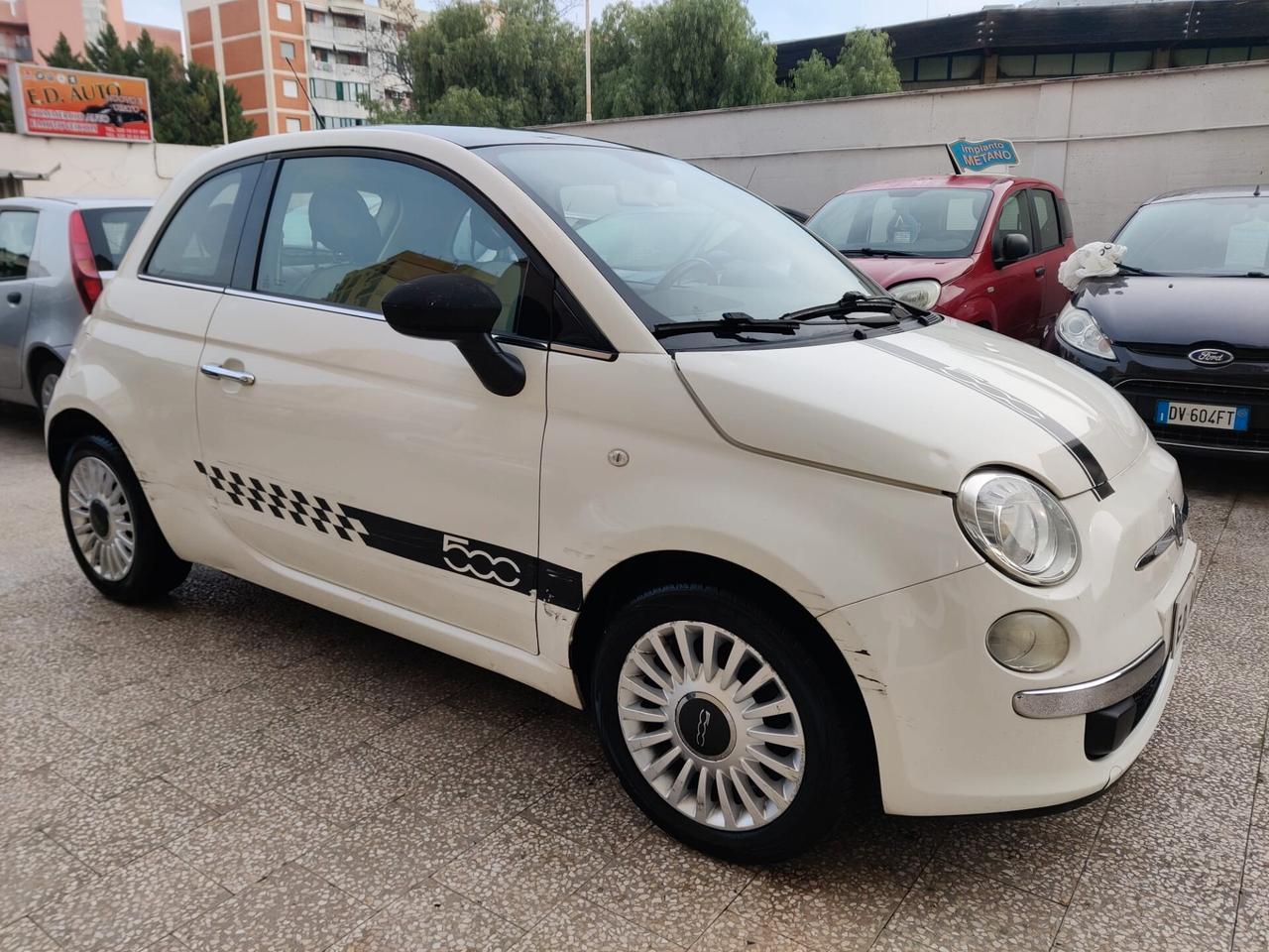 Fiat 500 benz tetto panoramico
