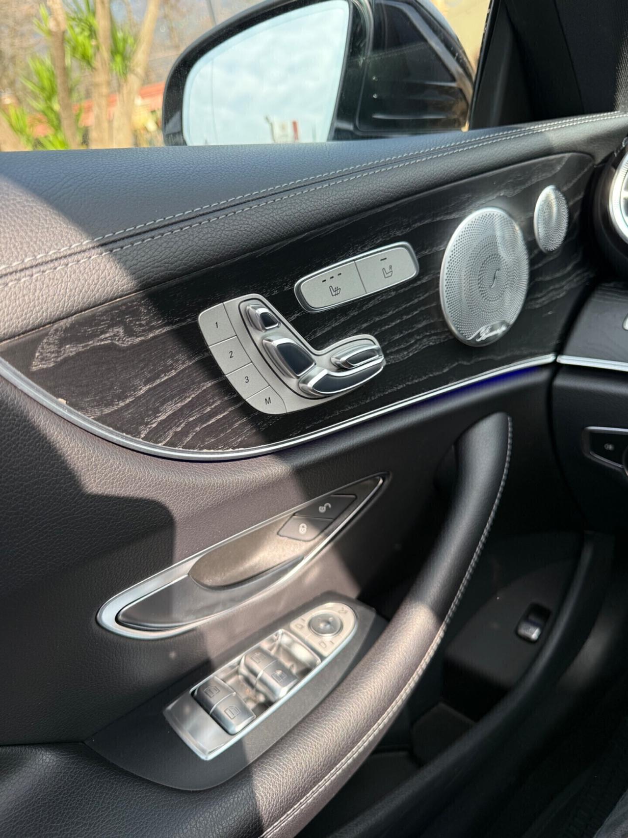Mercedes-benz E 220 d Auto Premium Plus