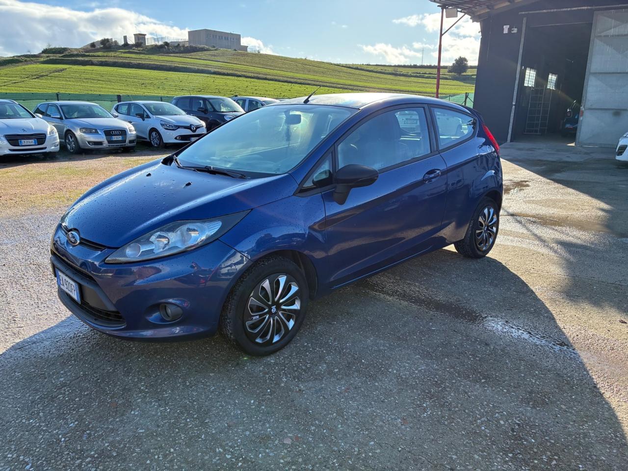 Ford Fiesta 1.4 TDCi 68CV 3 porte Titanium