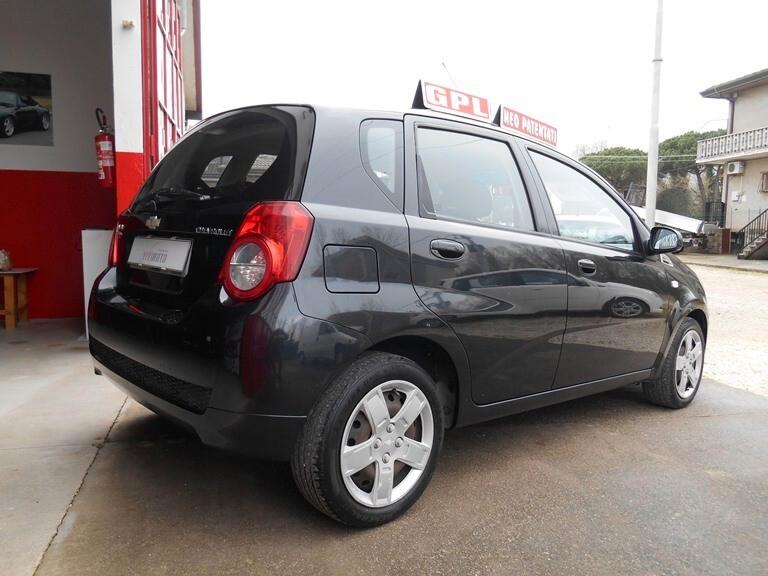 Chevrolet Aveo 1.2 5 porte GPL X NEOPATENTATI