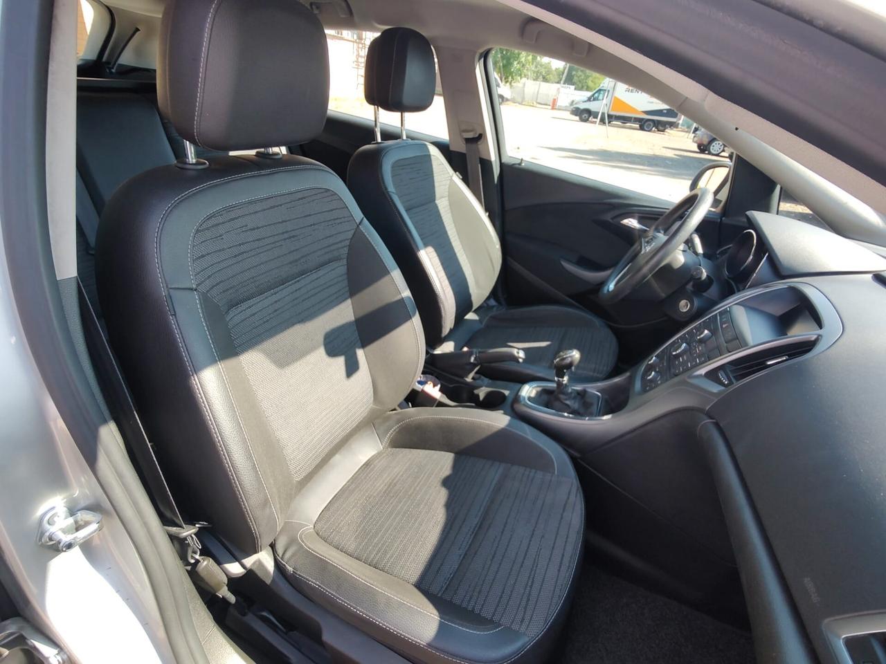 Opel Astra 1.4 140CV Sports Tourer Cosmo, BENZINA\GPL CON SCADENZA 2035, OK NEOPATENTATI, GARANZIA L.12 MESI