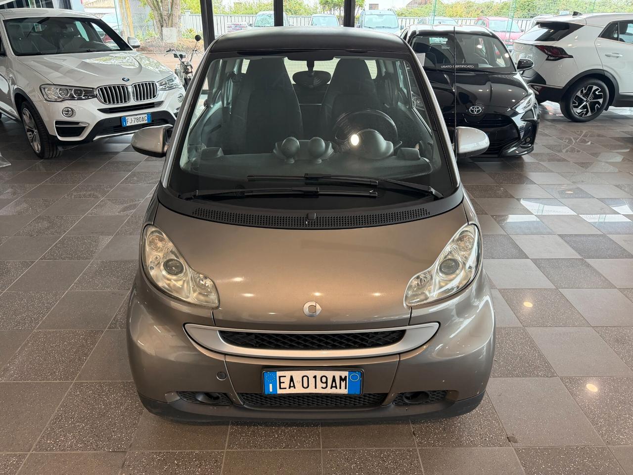 Smart ForTwo 1000 52 kW MHD coupé passion