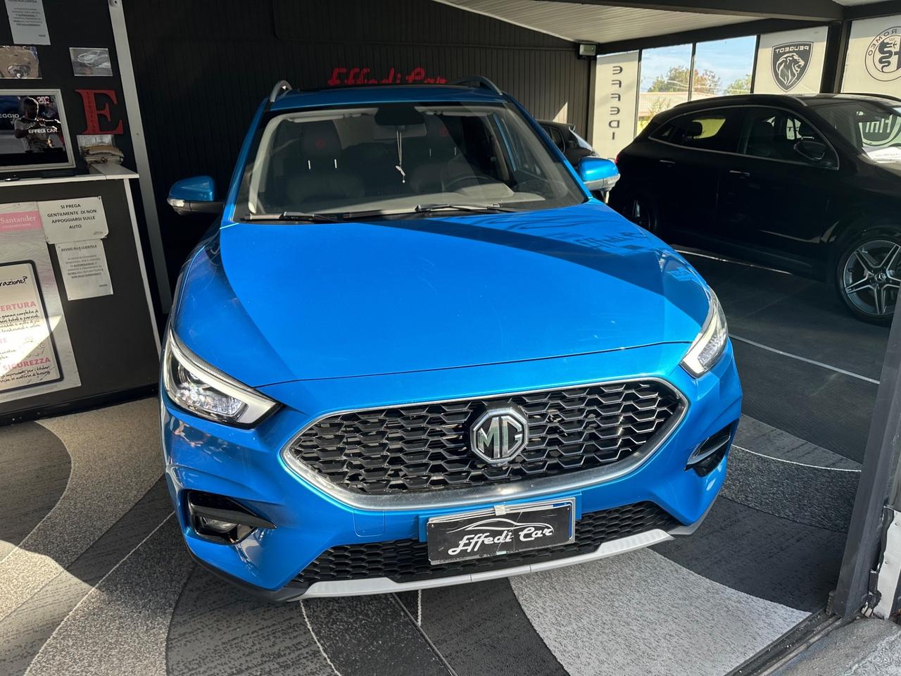 Mg ZS 1.0 LUXURY