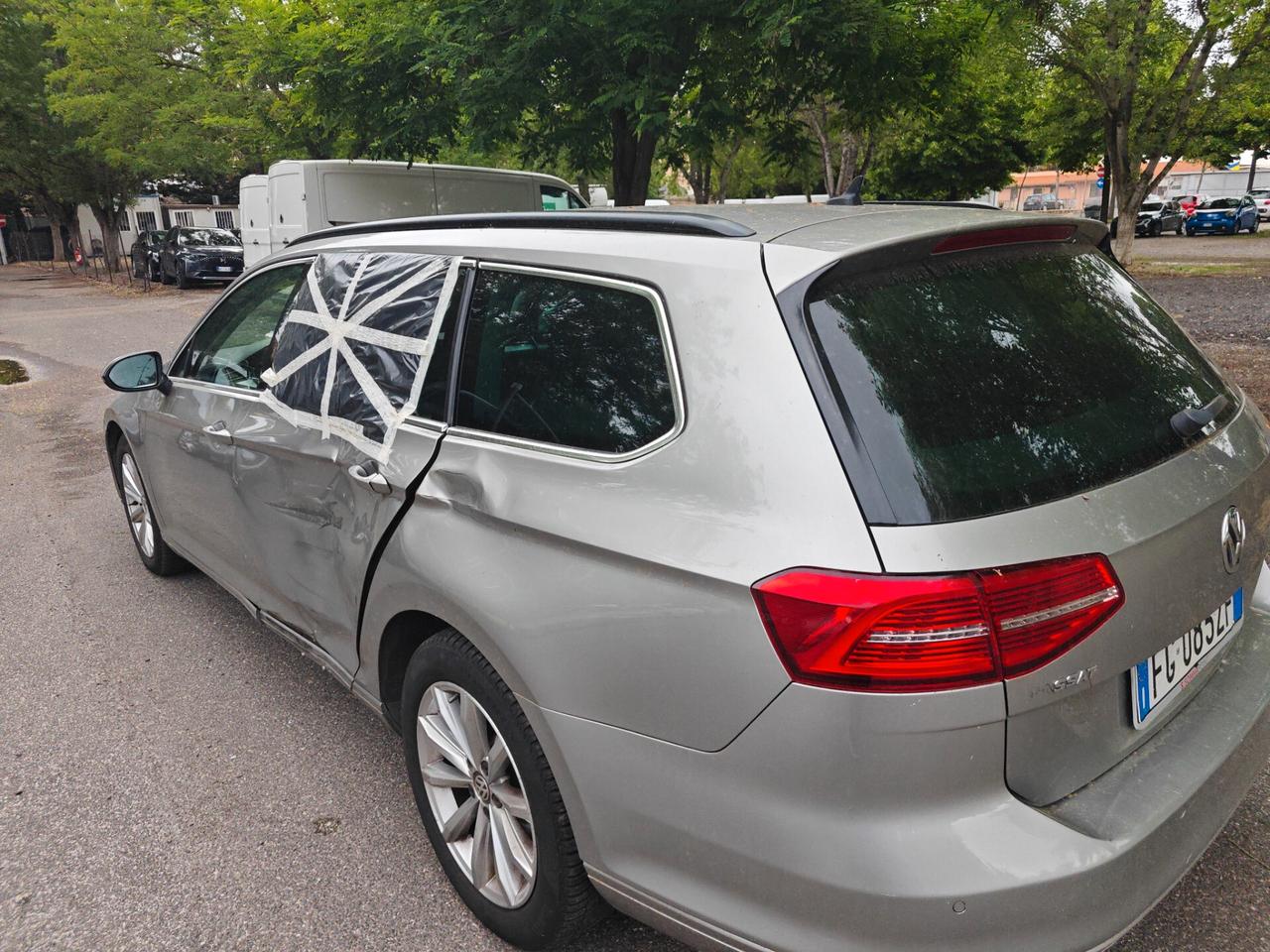Volkswagen Passat Variant 2.0 TDI DSG Highline BlueMotion Technology