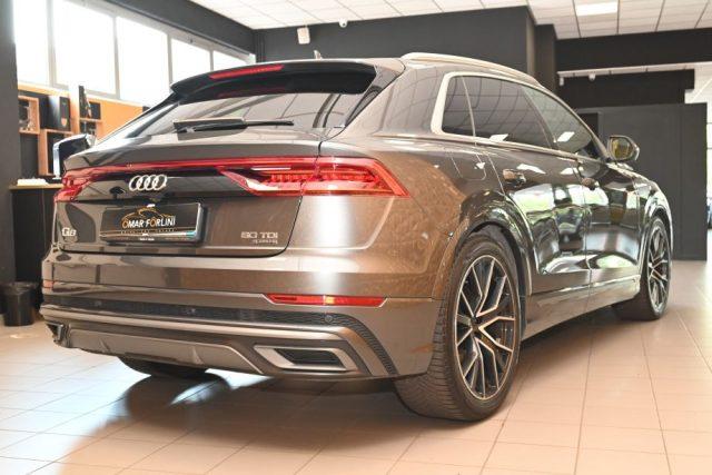 AUDI Q8 50TDI Q.TIP.286CV S-LINE TET.22"PELLE RS SOSP.FULL