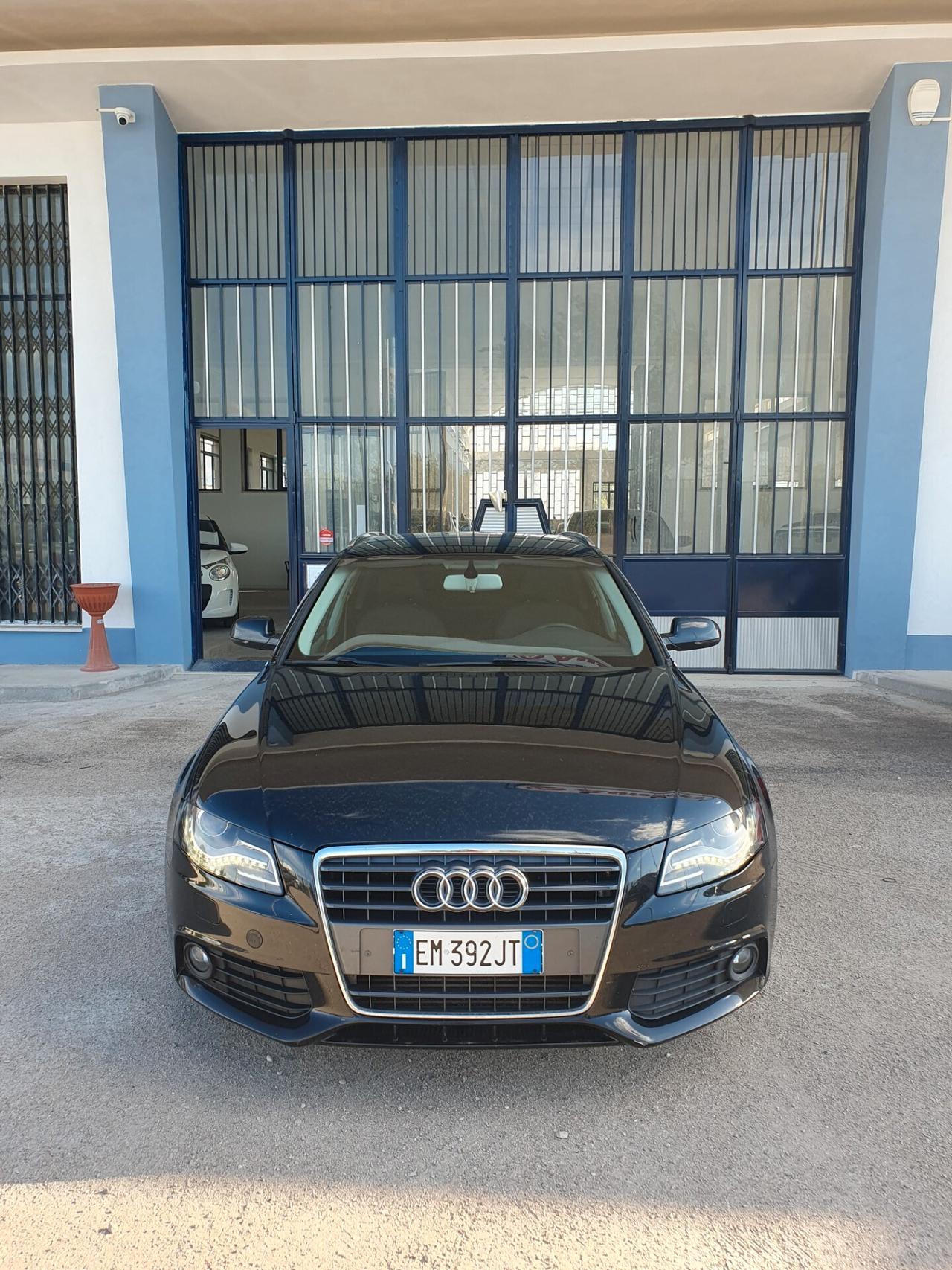 Audi A4 Avant 2.0 TDI 143 CV F.AP. multitronic - USATA