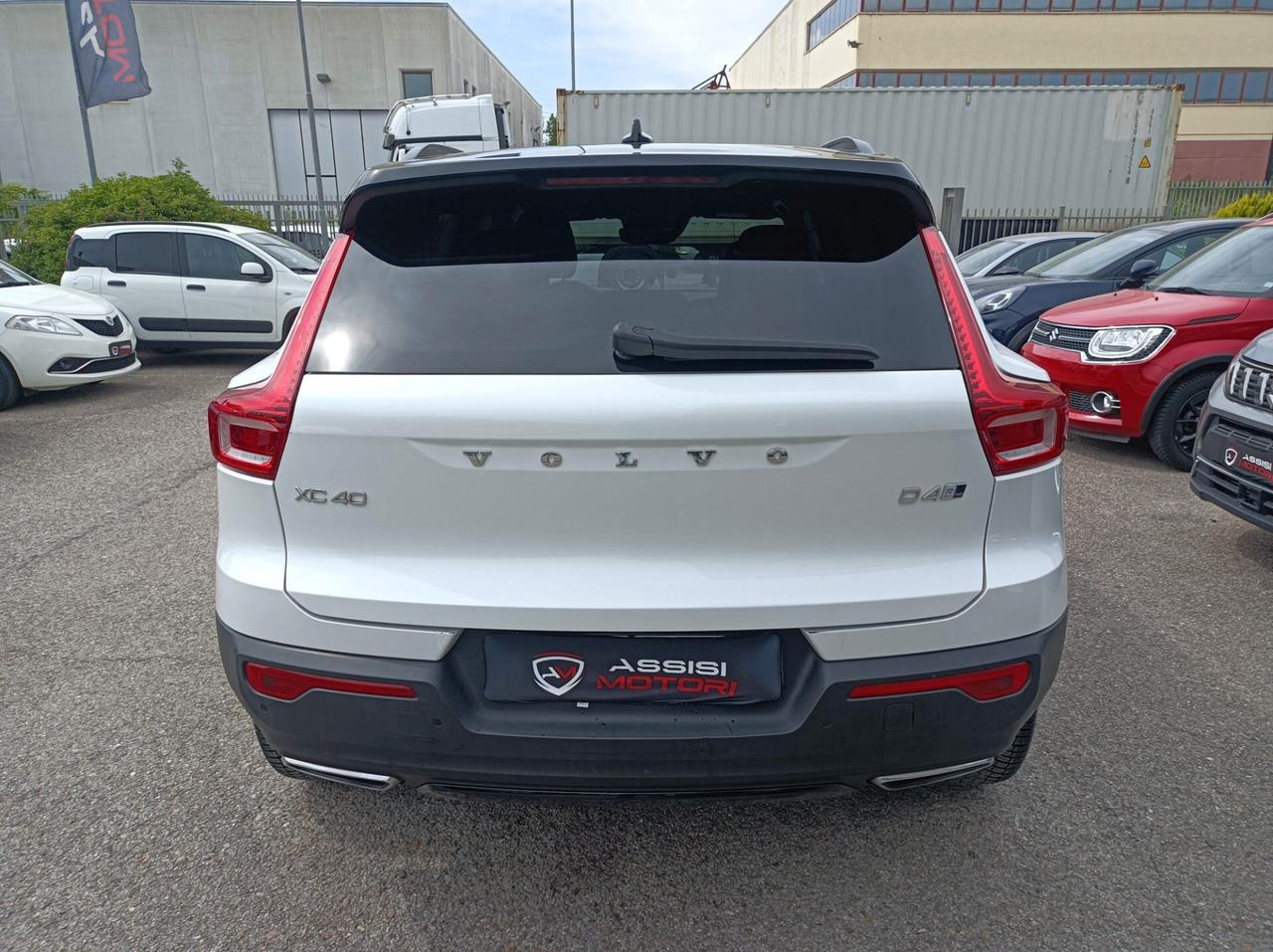 Volvo XC40 D4 AWD Geartronic R-design