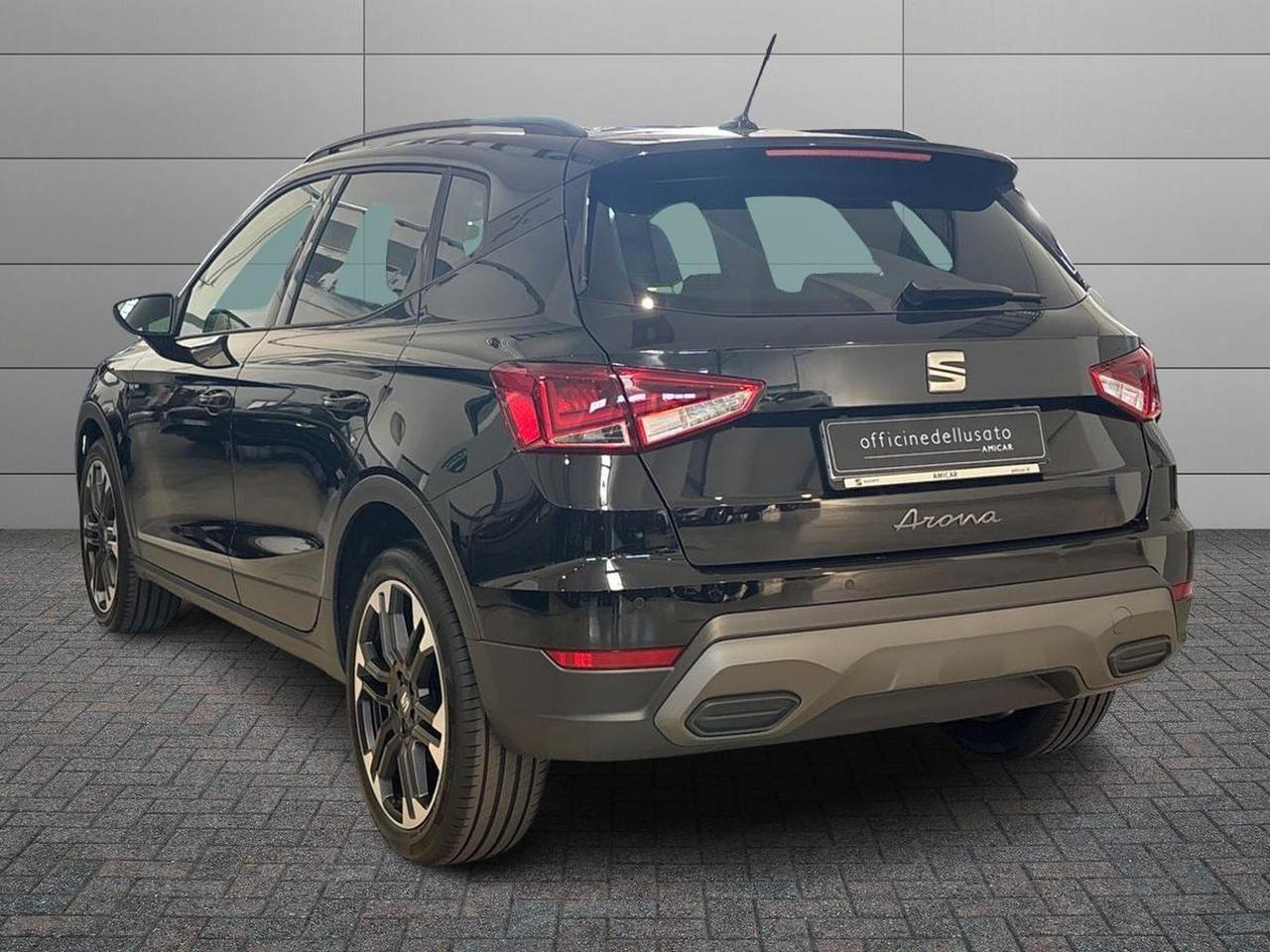 Seat Arona 1.0 ecotsi 95cv black edition