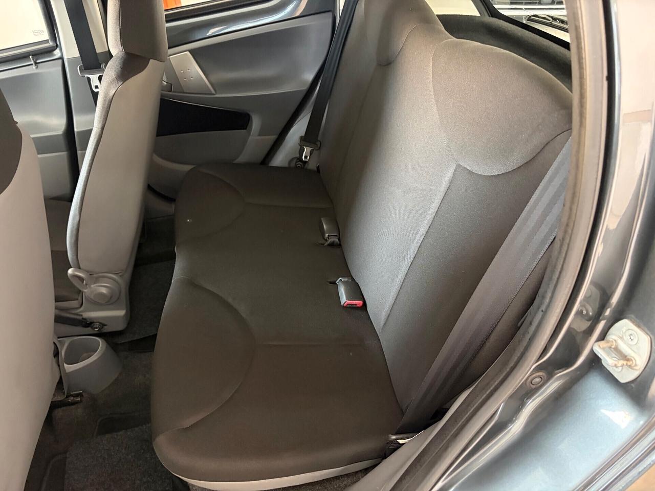 TOYOTA AYGO 1.0 68 CV 5 PORTE 80.000 KM