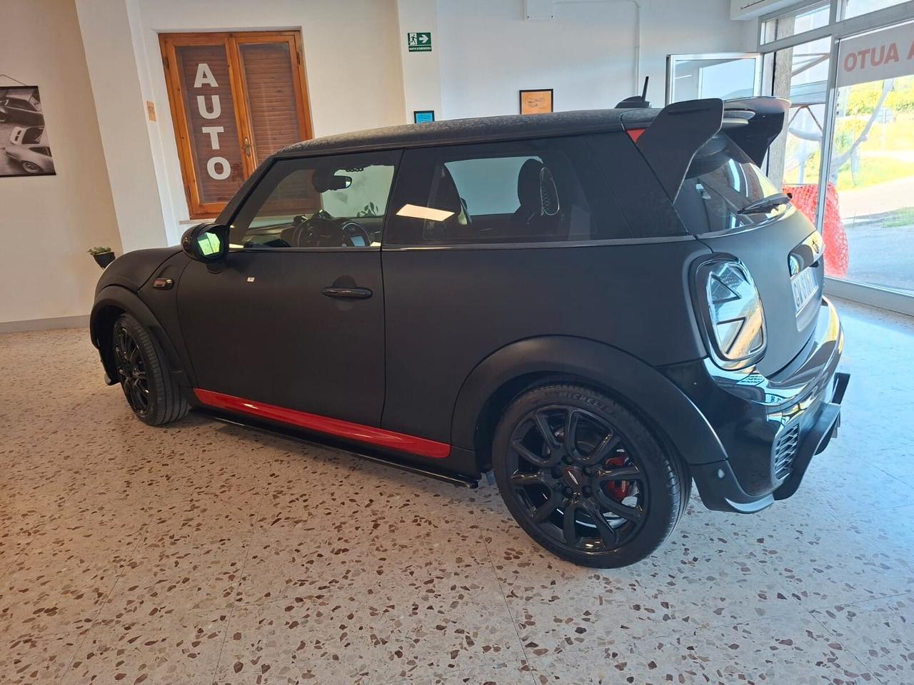 Mini Cooper SD Coupe JCW allestimento