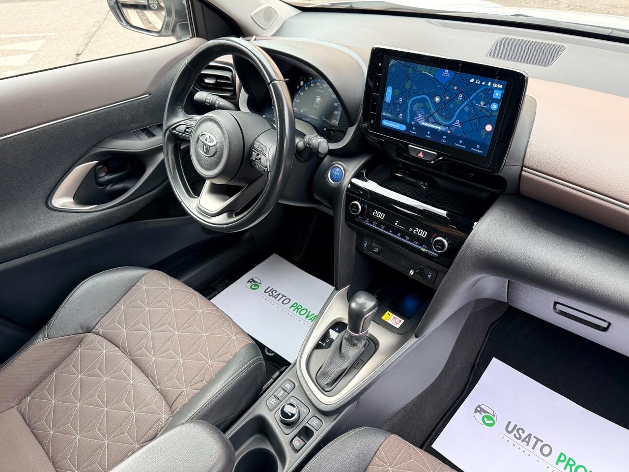 Toyota Yaris Cross 1.5 FULL Hybrid Lounge AWD