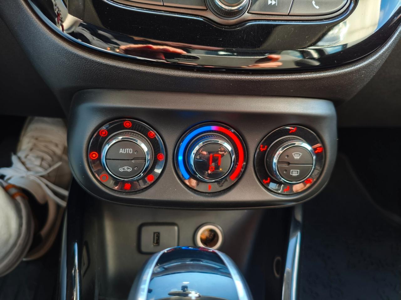 Opel Adam Rocks 1.4 87 CV cabrio auto