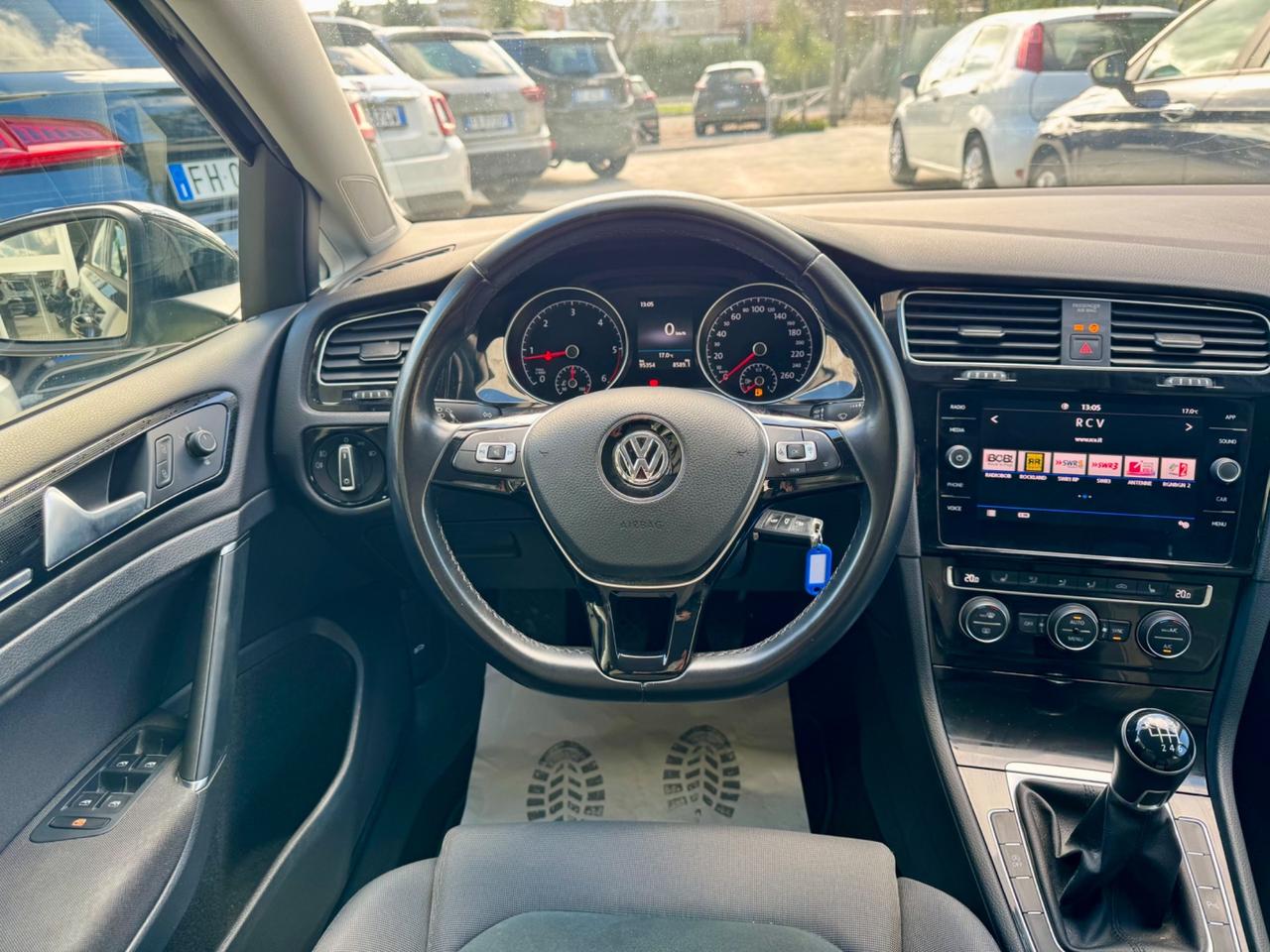 Volkswagen Golf 2.0 TDI 5p. Executive BlueMotion Technology