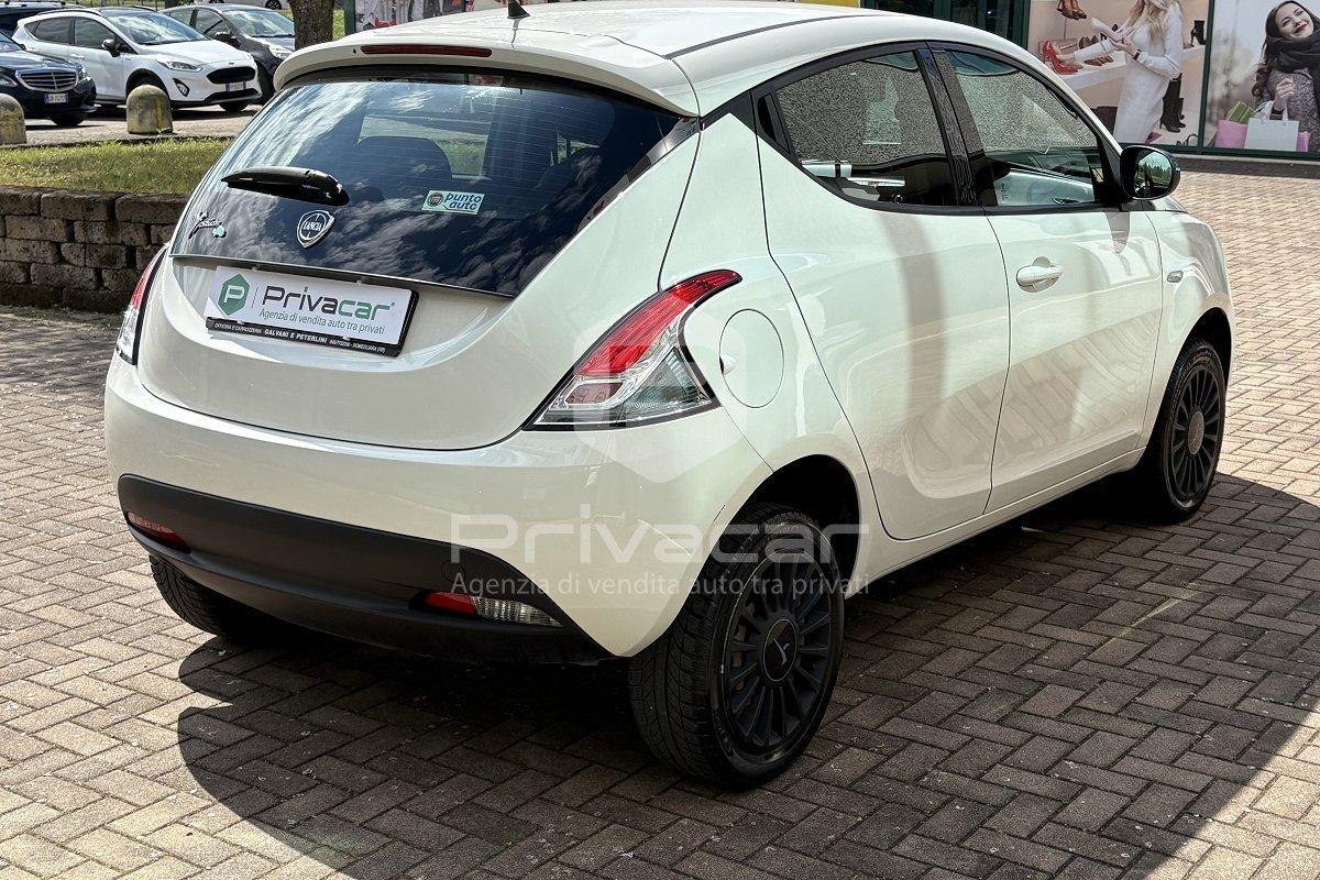 LANCIA Ypsilon 0.9 TwinAir 85 CV 5 porte Metano Ecochic Gold