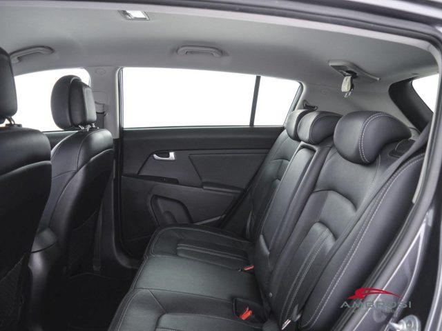 KIA Sportage 1.7 CRDI VGT 2WD high tech