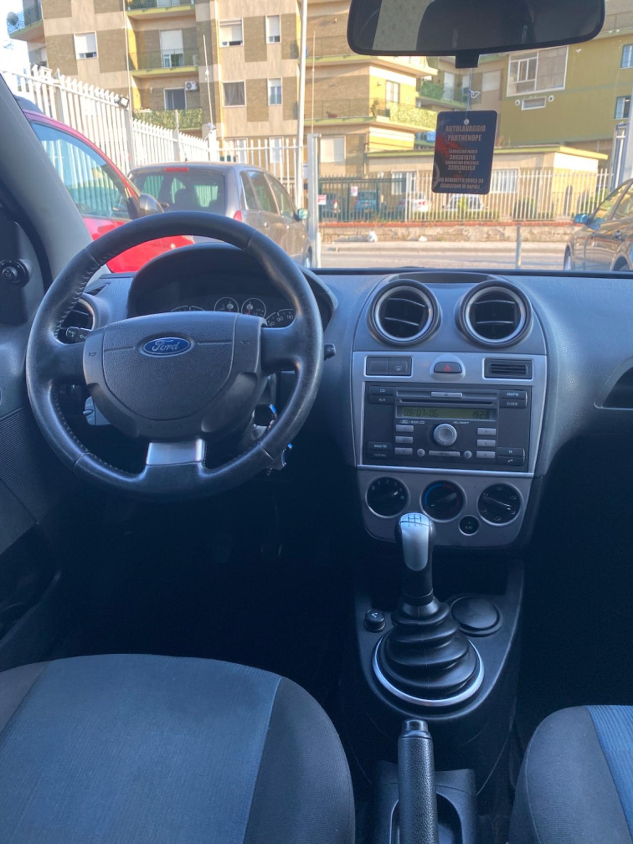 Ford Fiesta 1.4 TDCi 2006 TAGLIANDATA