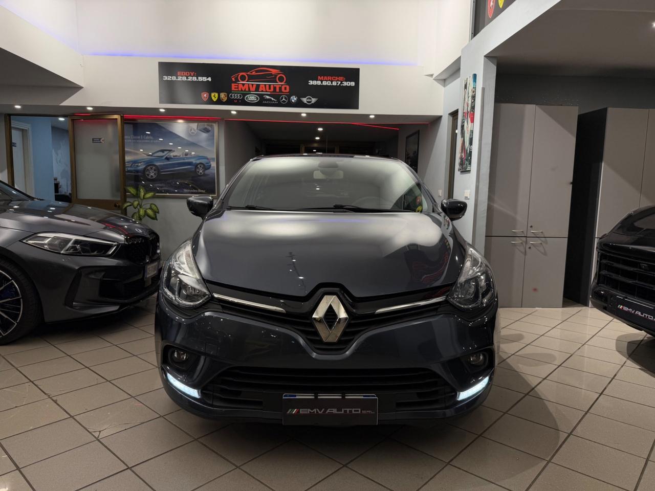 RENAULT Clio 1.2 75CV 5 porte Life ok neopatentati