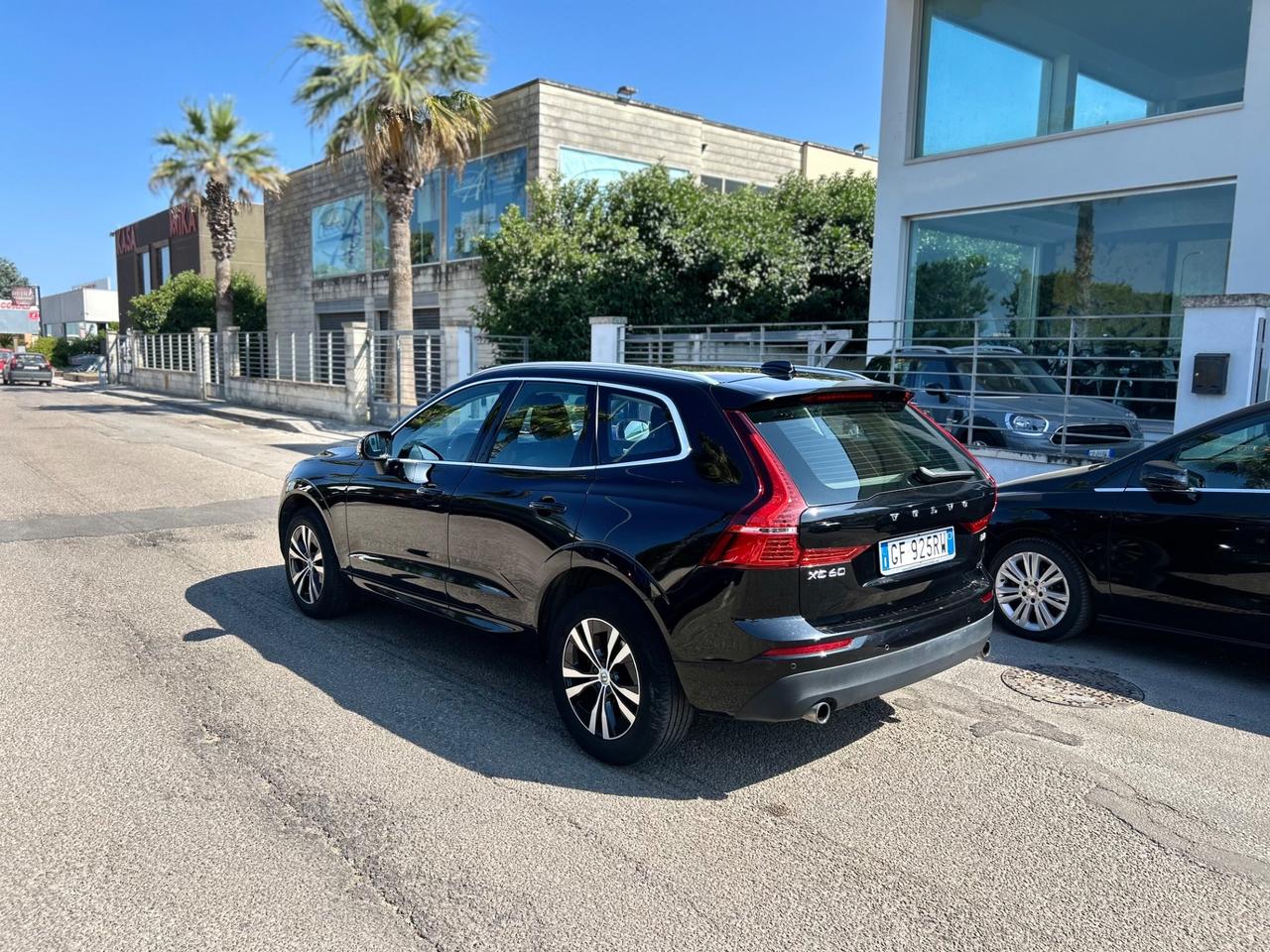 Volvo XC 60 XC60 B4 (d) AWD Geartronic Inscription Diesel