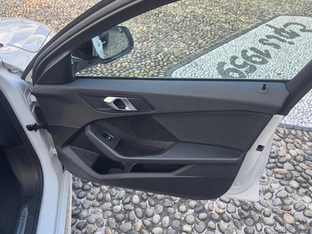 BMW 116 i 5p. Msport