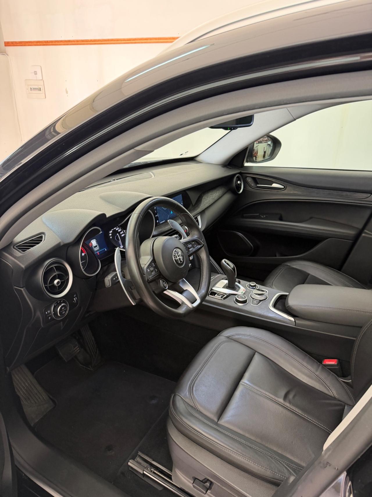 Alfa Romeo Stelvio 2.2 Turbodiesel 190 CV AT8 Q4 Sprint