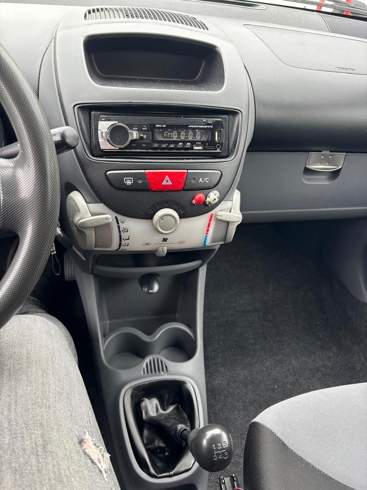 Toyota Aygo 1.0 12V VVT-i 3 porte