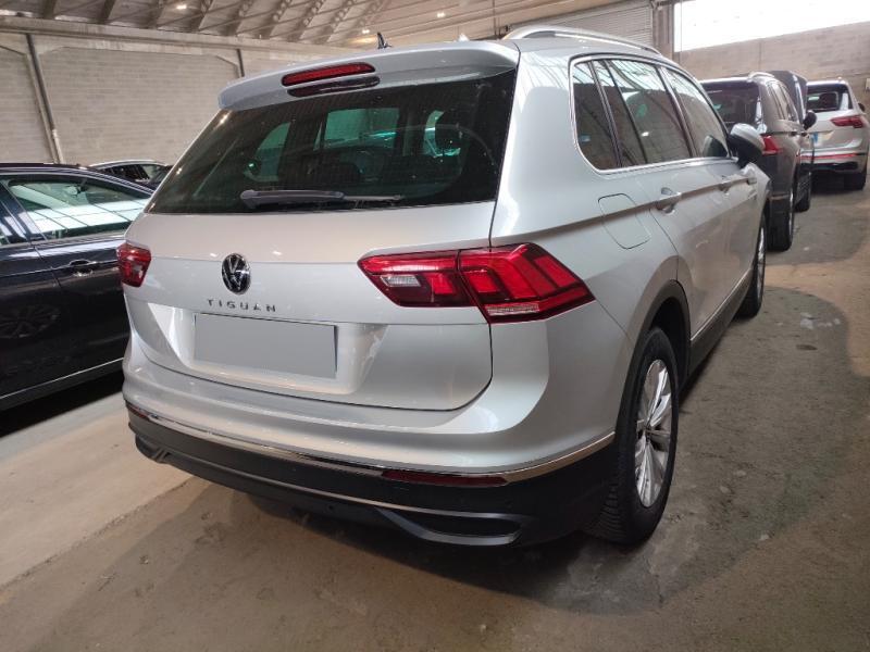 Volkswagen Tiguan 2.0 TDI Life Carplay, Vetri oscurati, Ambient Light
