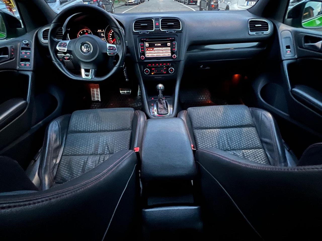 Volkswagen Golf Edition 35 2.0 GTI #7431