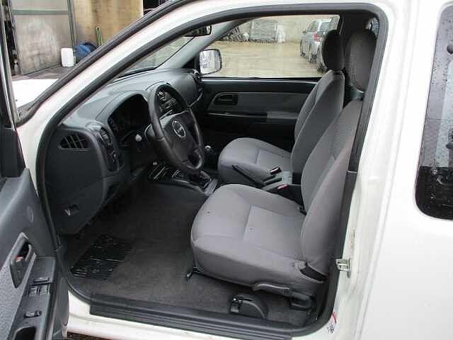 Isuzu D-Max 2.5 TD cat Space Cab 4WD Pick-up L EU4