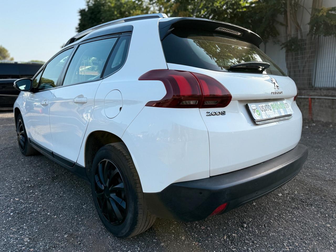 Peugeot 2008 1.2 83cv GPL
