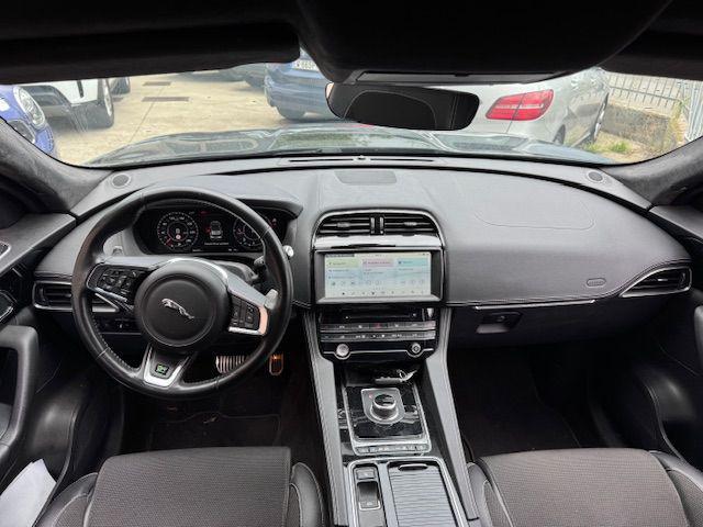JAGUAR F-Pace 2.0 D 240 CV AWD aut. R-Sport