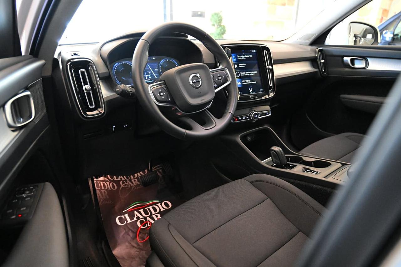 Volvo XC40 D3 Geartronic Momentum Pro