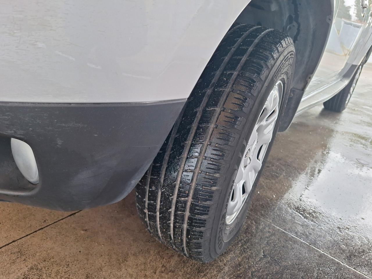 Dacia Duster 1.5 dCi 90CV 4x2 Lauréate