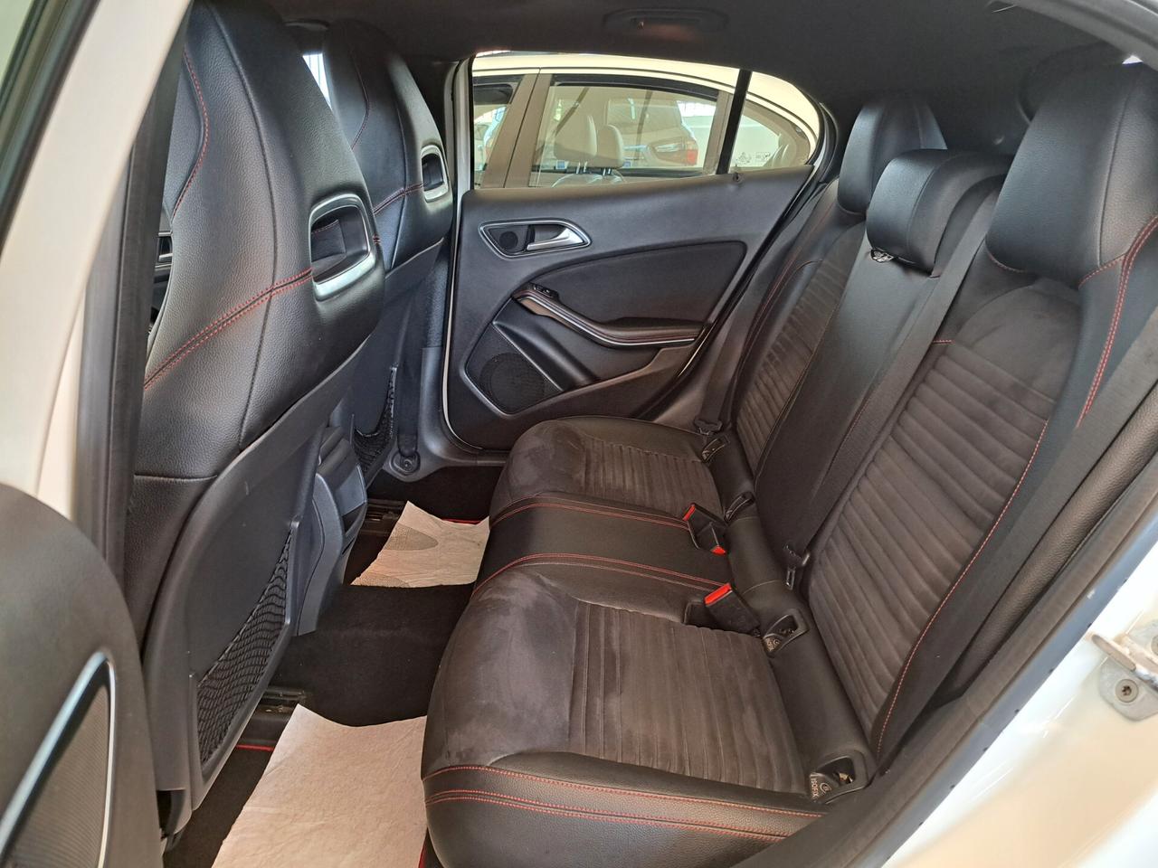 Mercedes-benz GLA 220 CDI Automatic 4MATIC AMG