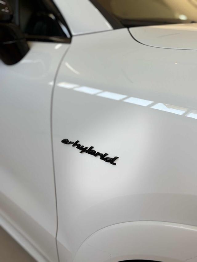 PORSCHE Cayenne Coupé 3.0 V6 E-Hybrid