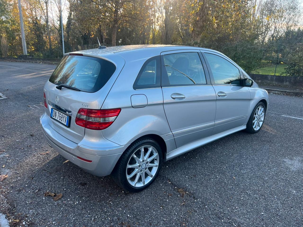 Mercedes-benz B 200 B 200 CDI Sport