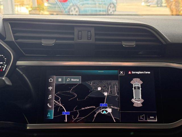 AUDI Q3 35 TDI Business Advanced