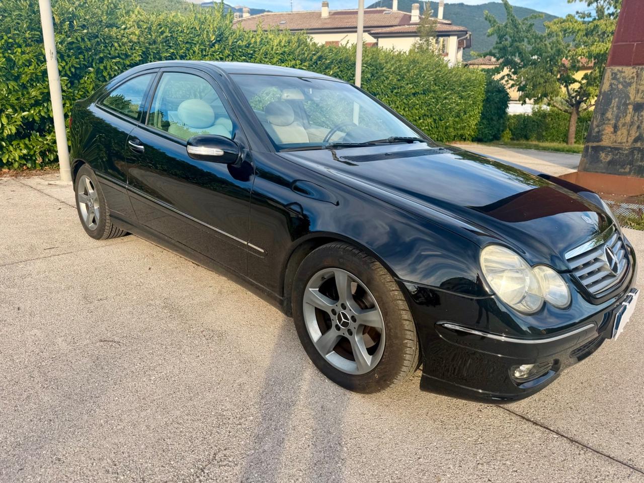 Mercedes-benz C 200 220 CDI cat Sportcoupé Elegance