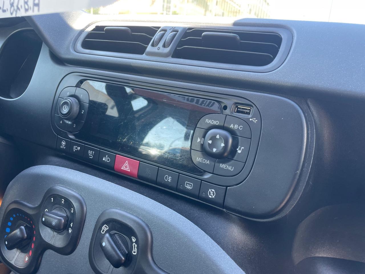 FIAT PANDA 1.0 BENZINA 70 (CV) 2020